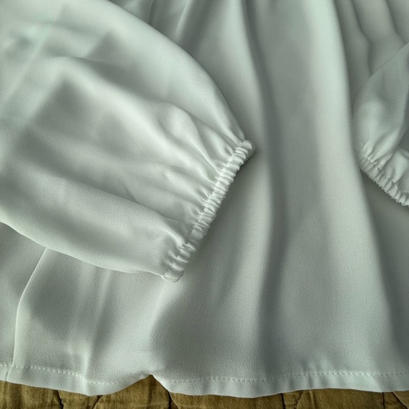 Wayf White Blouse - Picture 7 of 11